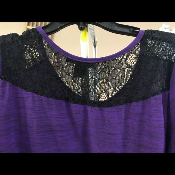 Blouse - Picture 4 of 4